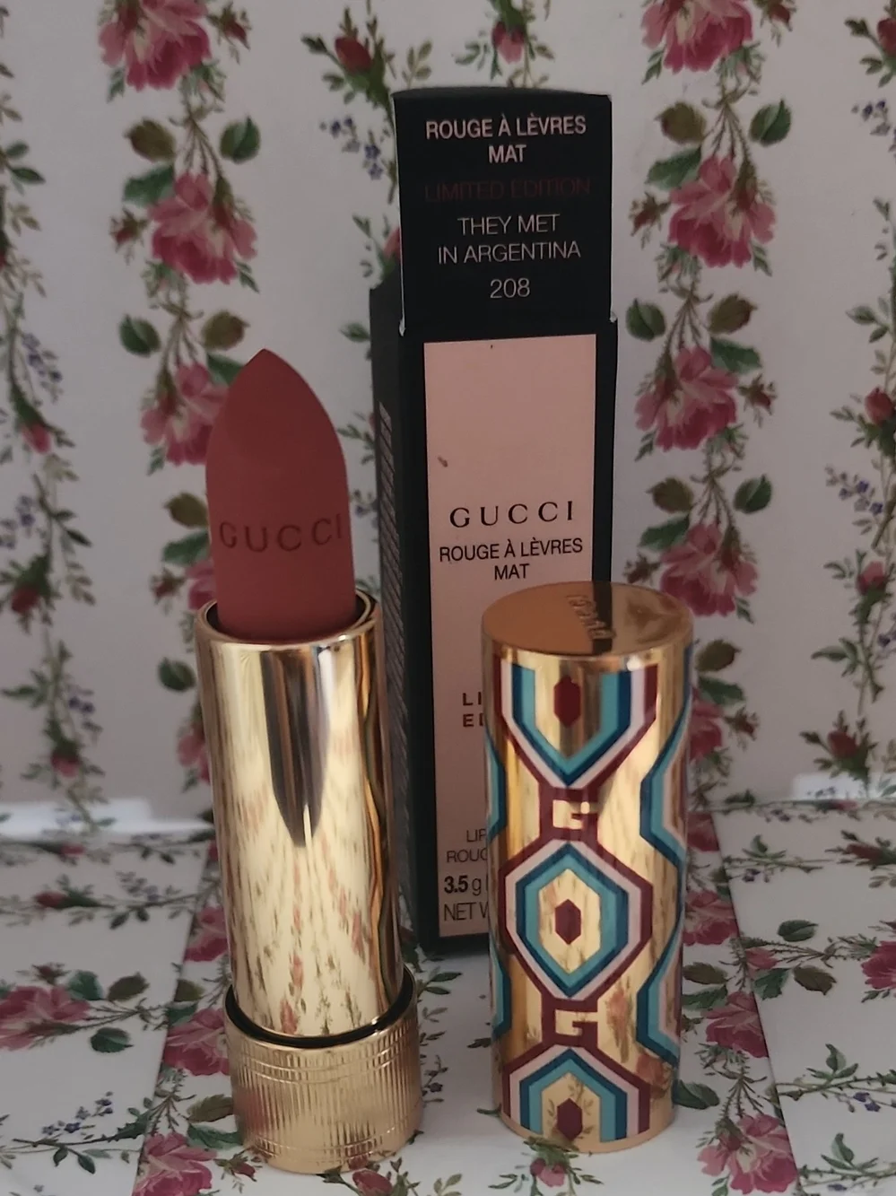 Gucci Matte Lipstick in Terracotta Brown with Gold Enamel-Patterned Tube - Picture 4 of 5